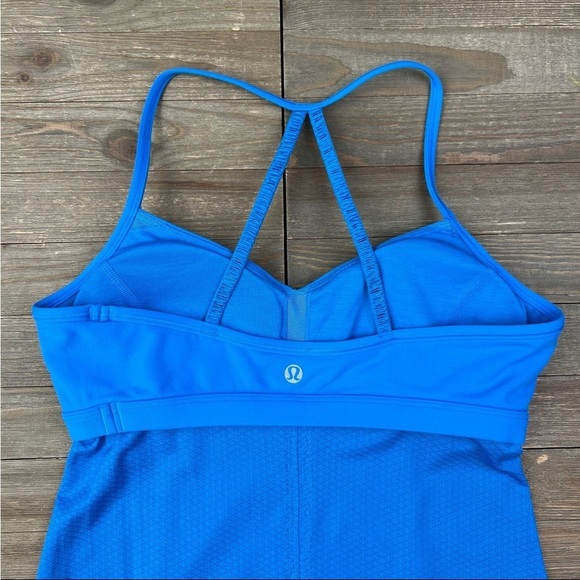 Lululemon Bend & Flow Tank - Picture 6 of 7
